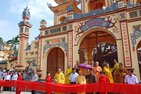 Hưng Yên: Lễ khánh thành Tam quan chùa Nho Lâm